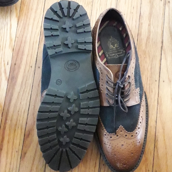 Brown and blue shoe laceup - Picture 2 of 2